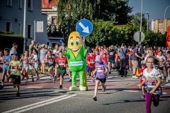 08-rodzinna-mila-2024-nysa-tuz-po-starcie